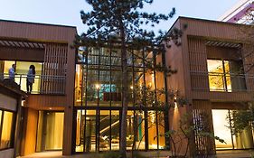 Eden Lodge Paris